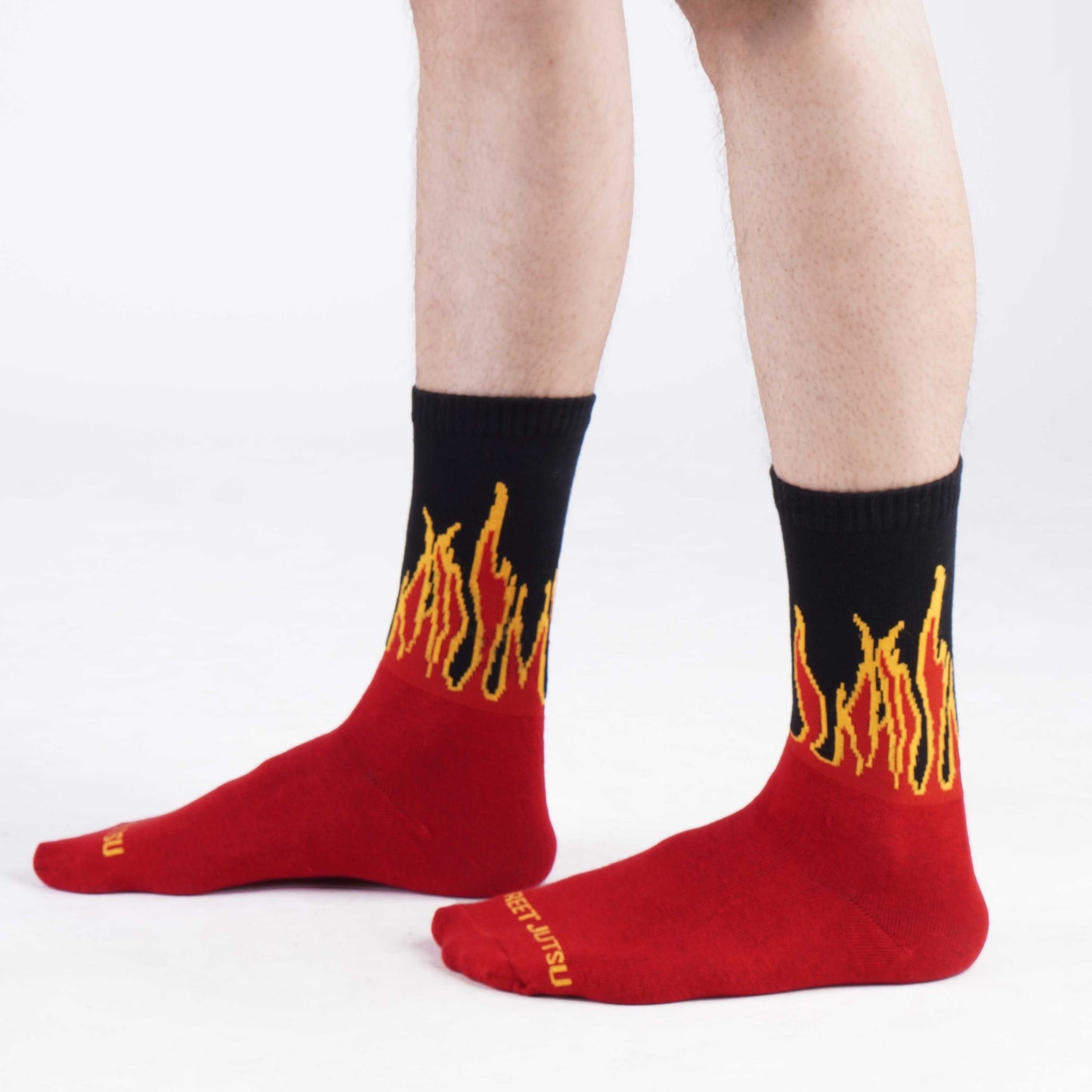 TRASH RED FLAME SOCKS